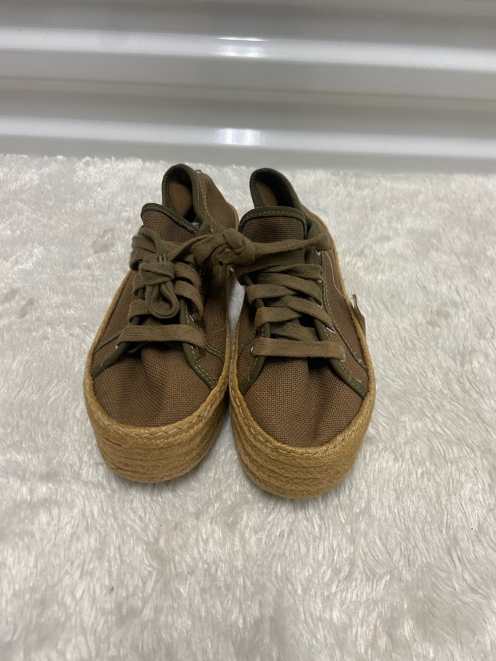 Steve Madden Olive Brown Canvas Platform Sneakers